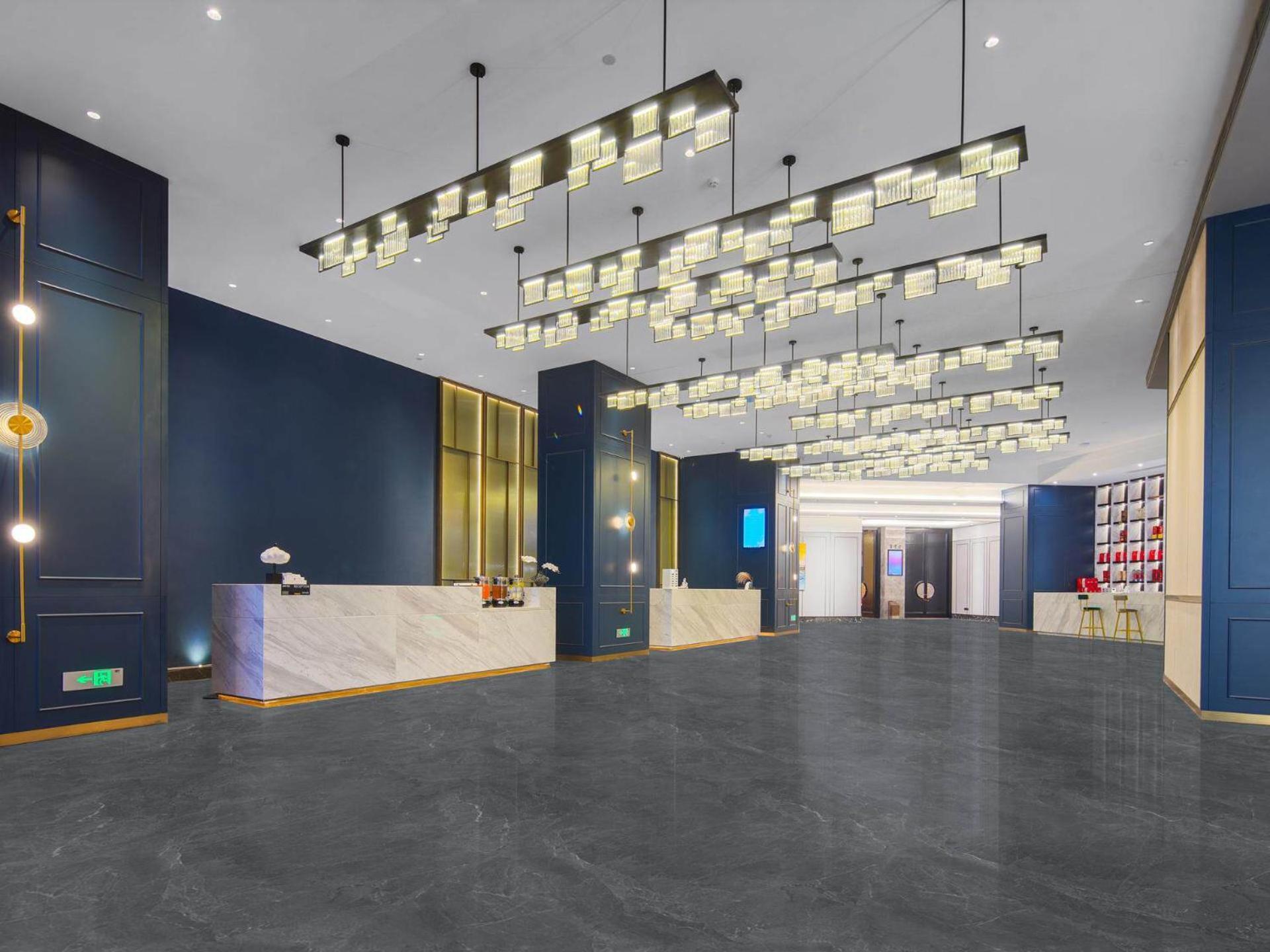 Park Inn By Radisson Nanchong Yilong Star City Plaza Exteriör bild